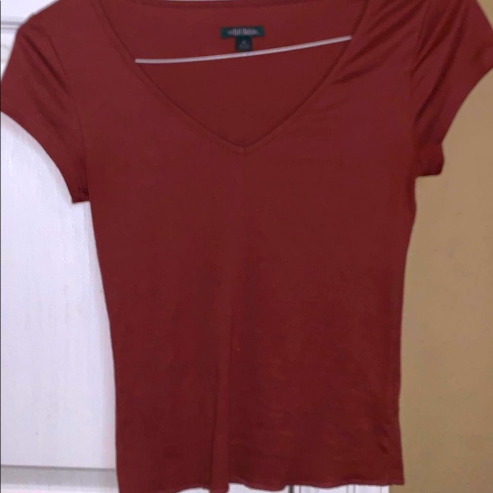Wild fable top